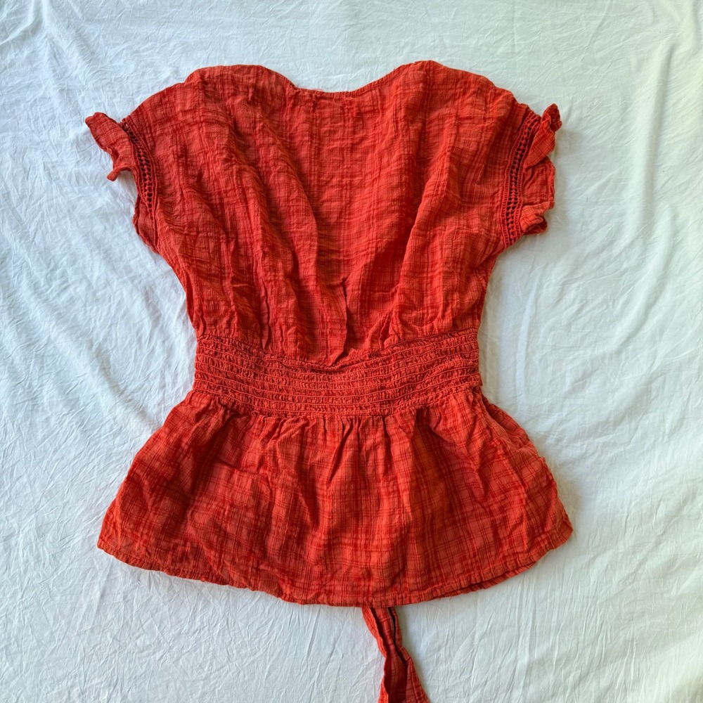 Max Studio Red Gauze Crochet Lace Wrap Blouse Top XS A701C36 - Picture 2 of 5